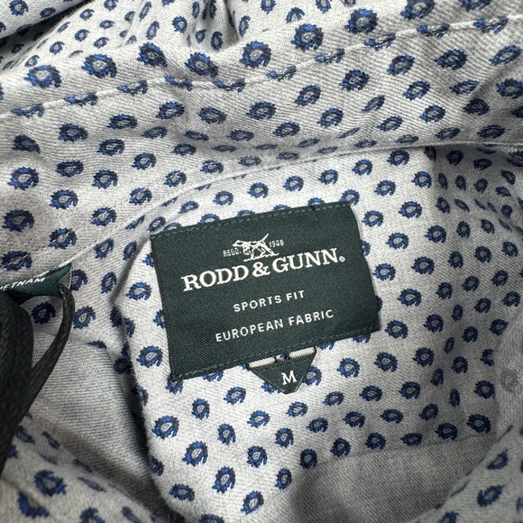 Rodd & Gunn Lockington Button Front Shirt - Size M - NEW With Tags. - Picture 7 of 15